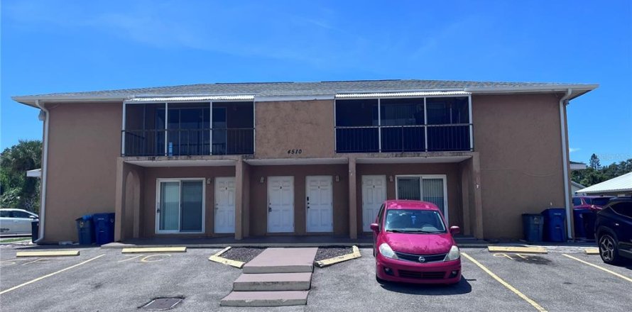 Apartment in Bradenton, Florida 2 bedrooms, 92.34 sq.m. № 1884416