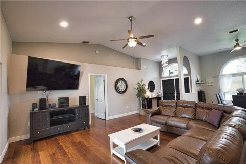 House in Port Charlotte, Florida 3 bedrooms, 187.76 sq.m. № 2424081 - photo 14