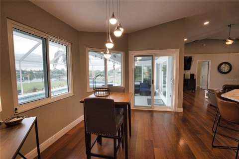 House in Port Charlotte, Florida 3 bedrooms, 187.76 sq.m. № 2424081 - photo 17