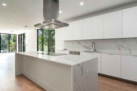 Townhouse in Fort Lauderdale, Florida 3 bedrooms, 285.58 sq.m. № 1695543 - photo 6