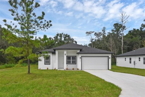 Casa en Dunnellon, Florida 3 dormitorios, 155.15 m2 № 2217871