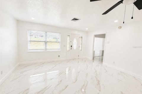 Casa en venta en Dundee, Florida, 4 dormitorios, 159.79 m2 № 2225255 - foto 25