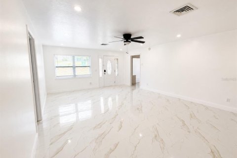 Casa en venta en Dundee, Florida, 4 dormitorios, 159.79 m2 № 2225255 - foto 23