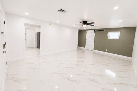 Casa en venta en Dundee, Florida, 4 dormitorios, 159.79 m2 № 2225255 - foto 20
