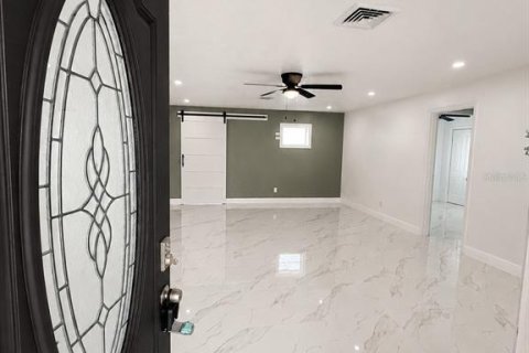 Casa en venta en Dundee, Florida, 4 dormitorios, 159.79 m2 № 2225255 - foto 8
