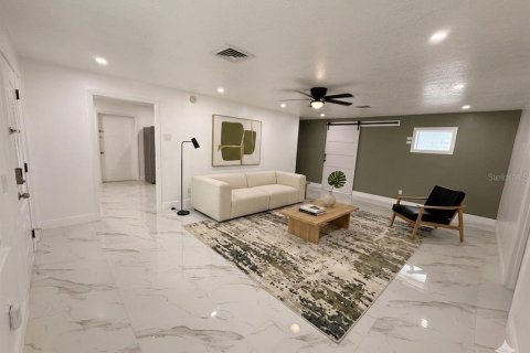 Casa en venta en Dundee, Florida, 4 dormitorios, 159.79 m2 № 2225255 - foto 13