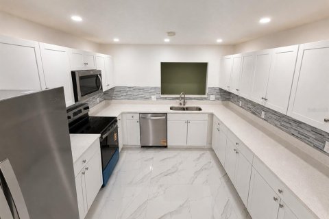 Casa en venta en Dundee, Florida, 4 dormitorios, 159.79 m2 № 2225255 - foto 16