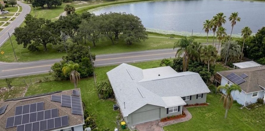 Casa en Dundee, Florida 4 dormitorios, 159.79 m2 № 2225255