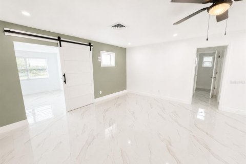 Casa en venta en Dundee, Florida, 4 dormitorios, 159.79 m2 № 2225255 - foto 26
