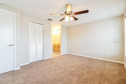 Villa ou maison à louer à Tampa, Floride: 3 chambres, 130.71 m2 № 2393806 - photo 11