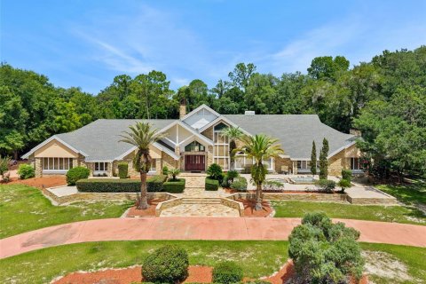 House in Longwood, Florida 6 bedrooms, 986.9 sq.m. № 2196912