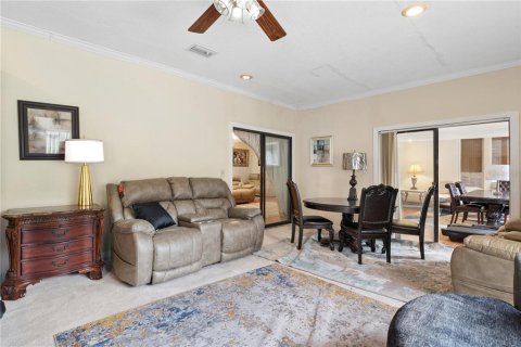 House in Longwood, Florida 6 bedrooms, 986.9 sq.m. № 2196912 - photo 30