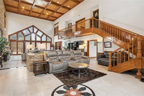 House in Longwood, Florida 6 bedrooms, 986.9 sq.m. № 2196912 - photo 11