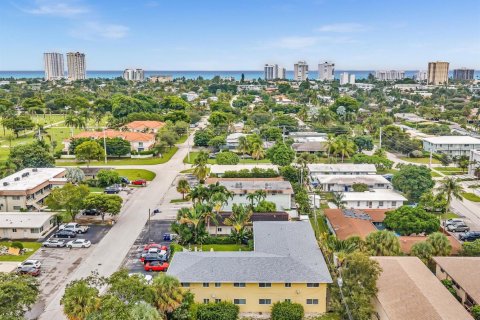Condo in Pompano Beach, Florida, 1 bedroom № 2402488 - photo 28