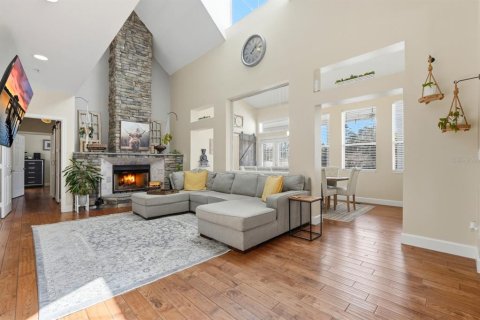 Casa en venta en De Leon Springs, Florida, 7 dormitorios, 425.12 m2 № 2396069 - foto 13
