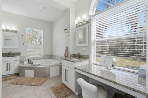 Casa en venta en De Leon Springs, Florida, 7 dormitorios, 425.12 m2 № 2396069 - foto 25