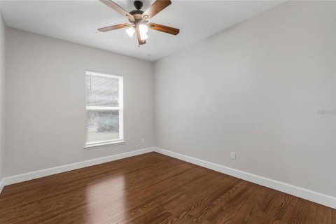 House in Montverde, Florida 2 bedrooms, 120.22 sq.m. № 1642501 - photo 12