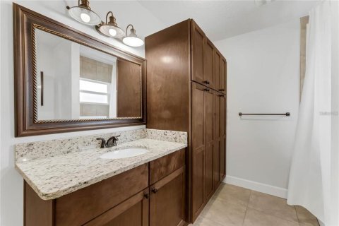 House in Montverde, Florida 2 bedrooms, 120.22 sq.m. № 1642501 - photo 14