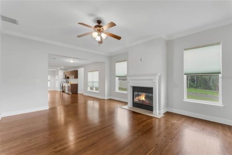 House in Montverde, Florida 2 bedrooms, 120.22 sq.m. № 1642501 - photo 5