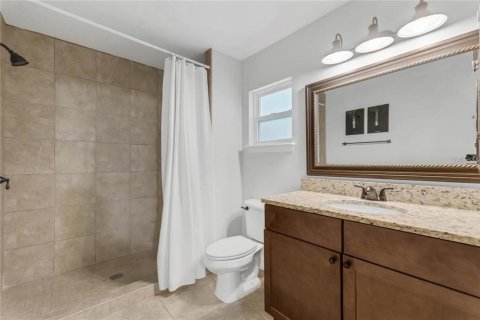 House in Montverde, Florida 2 bedrooms, 120.22 sq.m. № 1642501 - photo 20