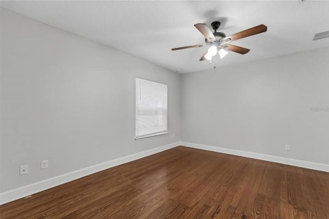 House in Montverde, Florida 2 bedrooms, 120.22 sq.m. № 1642501 - photo 18