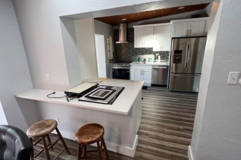Villa ou maison à louer à Fort Lauderdale, Floride: 3 chambres, 162.58 m2 № 2385502 - photo 8