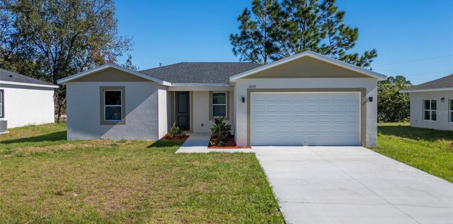 House in Kissimmee, Florida 4 bedrooms, 140.1 sq.m. № 1870819