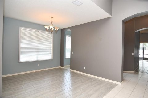 Casa en alquiler en Wesley Chapel, Florida, 3 dormitorios, 189.71 m2 № 1899592 - foto 5