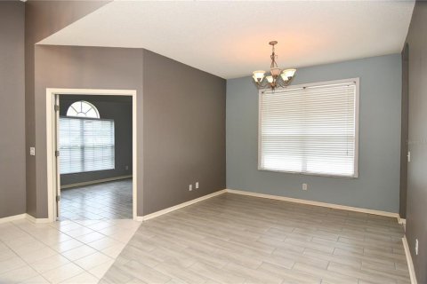 Casa en alquiler en Wesley Chapel, Florida, 3 dormitorios, 189.71 m2 № 1899592 - foto 7