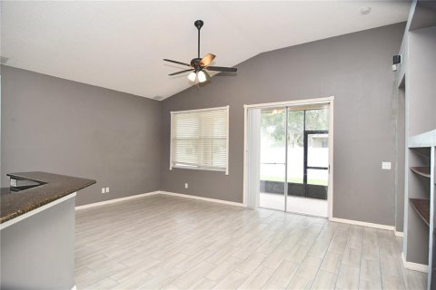 Casa en alquiler en Wesley Chapel, Florida, 3 dormitorios, 189.71 m2 № 1899592 - foto 14