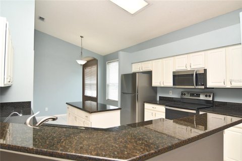 Casa en alquiler en Wesley Chapel, Florida, 3 dormitorios, 189.71 m2 № 1899592 - foto 13