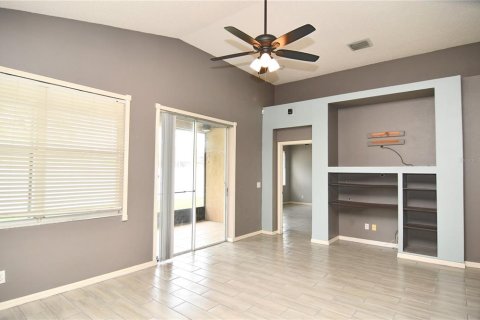 Casa en alquiler en Wesley Chapel, Florida, 3 dormitorios, 189.71 m2 № 1899592 - foto 16