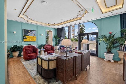 Condominio en venta en Miami, Florida, 1 dormitorio, 59.27 m2 № 2186136 - foto 26