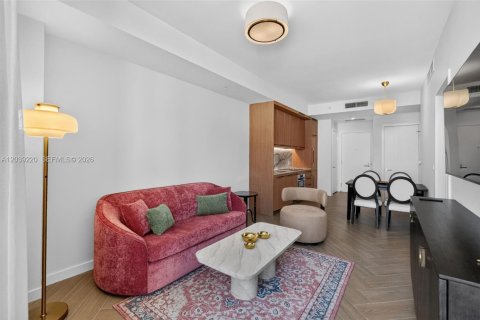 Condominio en venta en Miami, Florida, 1 dormitorio, 59.27 m2 № 2186136 - foto 9