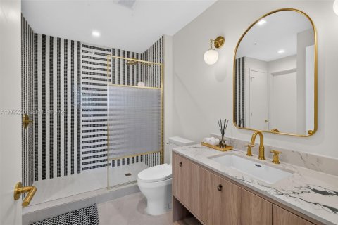 Condominio en venta en Miami, Florida, 1 dormitorio, 59.27 m2 № 2186136 - foto 8