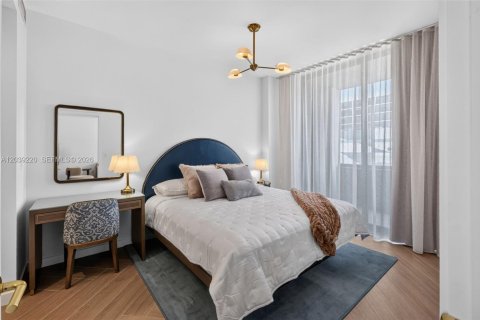 Condominio en venta en Miami, Florida, 1 dormitorio, 59.27 m2 № 2186136 - foto 3