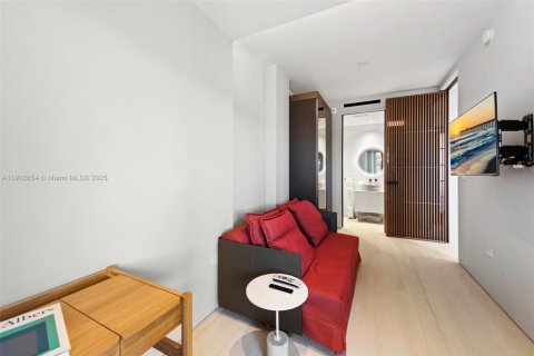 Copropriété à vendre à Miami Beach, Floride: 3 chambres, 185.8 m2 № 1968754 - photo 29