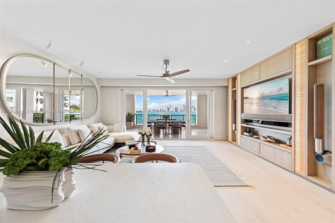 Copropriété à vendre à Miami Beach, Floride: 3 chambres, 185.8 m2 № 1968754 - photo 1