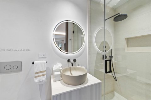 Copropriété à vendre à Miami Beach, Floride: 3 chambres, 185.8 m2 № 1968754 - photo 30