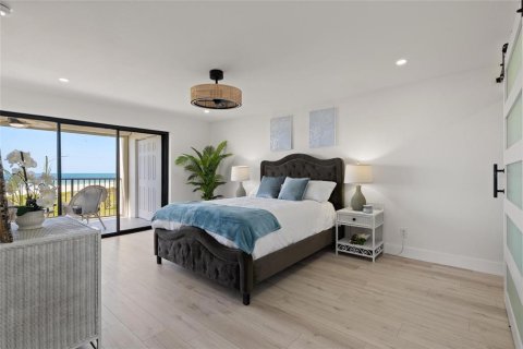 Condo in Clearwater, Florida, 2 bedrooms № 2383371 - photo 17