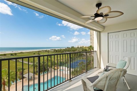Condo in Clearwater, Florida, 2 bedrooms № 2383371 - photo 23