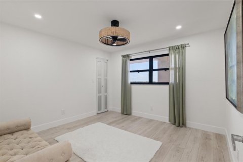 Condo in Clearwater, Florida, 2 bedrooms № 2383371 - photo 26