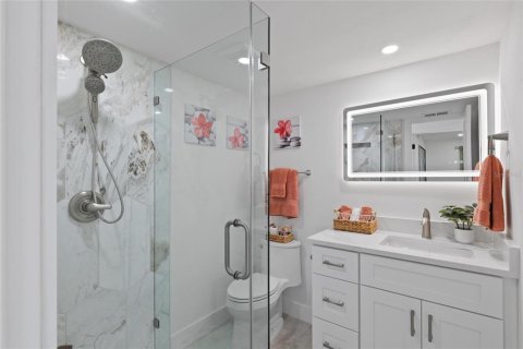 Condo in Clearwater, Florida, 2 bedrooms № 2383371 - photo 28