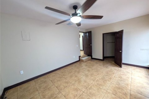 Villa ou maison à louer à Tampa, Floride: 4 chambres, 111.76 m2 № 2419295 - photo 14