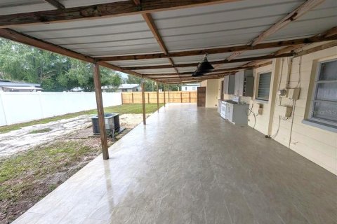 Villa ou maison à louer à Tampa, Floride: 4 chambres, 111.76 m2 № 2419295 - photo 17