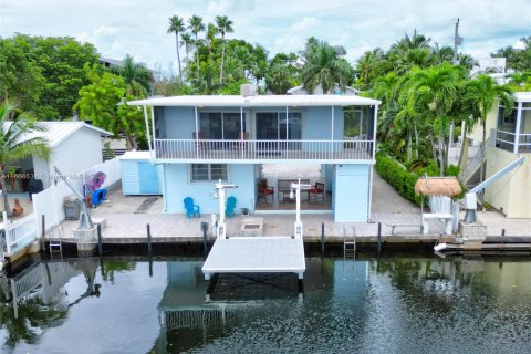 House in Key Largo, Florida 3 bedrooms № 1385776 - photo 2