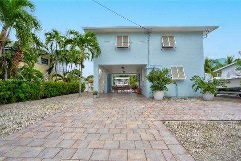 House in Key Largo, Florida 3 bedrooms № 1385776 - photo 9
