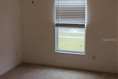 Townhouse in Oviedo, Florida 4 bedrooms, 169.83 sq.m. № 2113224 - photo 11