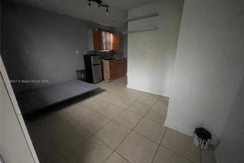 House in Miami Gardens, Florida 2 bedrooms, 126.9 sq.m. № 1749904 - photo 20