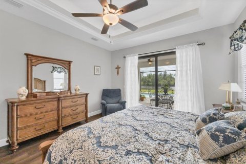 House in Port Charlotte, Florida 3 bedrooms, 189.24 sq.m. № 2131900 - photo 20
